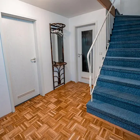 Haus Residenz 5 *